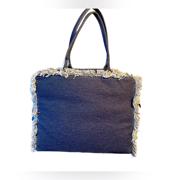 Karl Lagerfeld NWT Classic Karl Navy Wash Denim Large C’EST LA VIE Tote (P088) - Picture 2 of 12